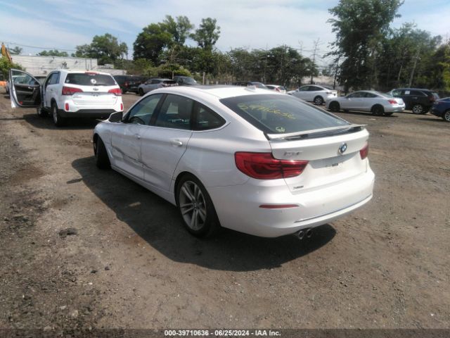 Photo 2 VIN: WBA8Z9C5XJB220043 - BMW 330I GRAN TURISMO 