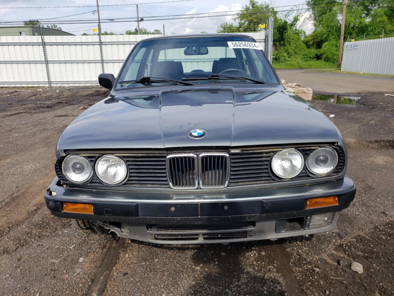 Photo 4 VIN: WBAAA1300K8255297 - BMW 325 I 