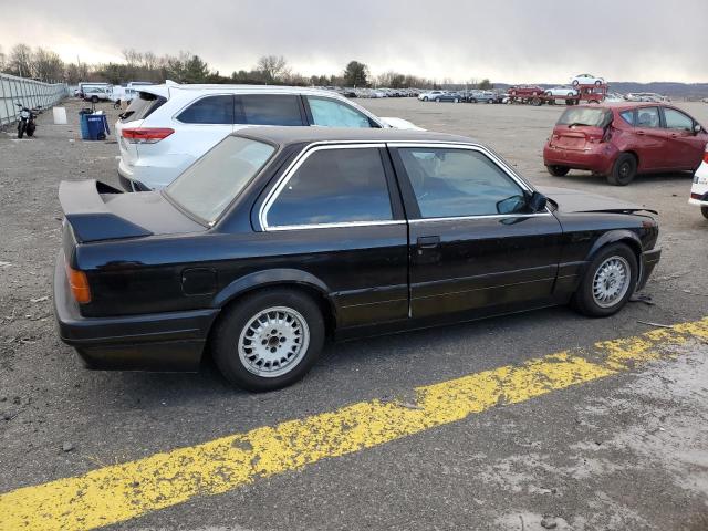 Photo 2 VIN: WBAAB5406F9627812 - BMW 325 E 