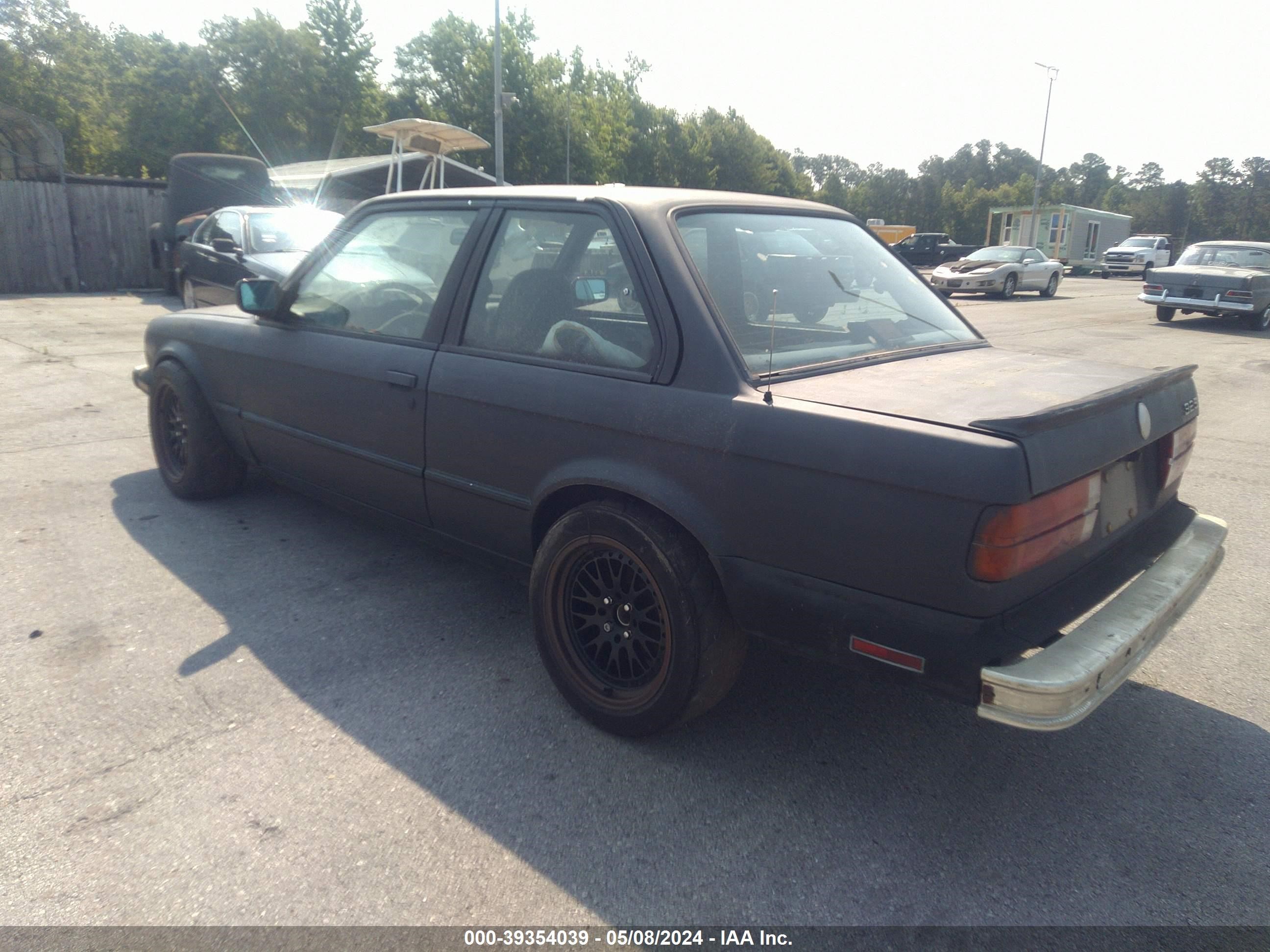 Photo 2 VIN: WBAAB5408H9802967 - BMW 3ER 