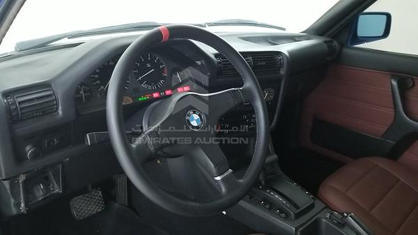 Photo 10 VIN: WBAAD21050AF63509 - BMW 325 