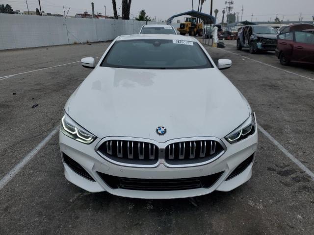 Photo 4 VIN: WBAAE2C01RCR83051 - BMW 8 SERIES 