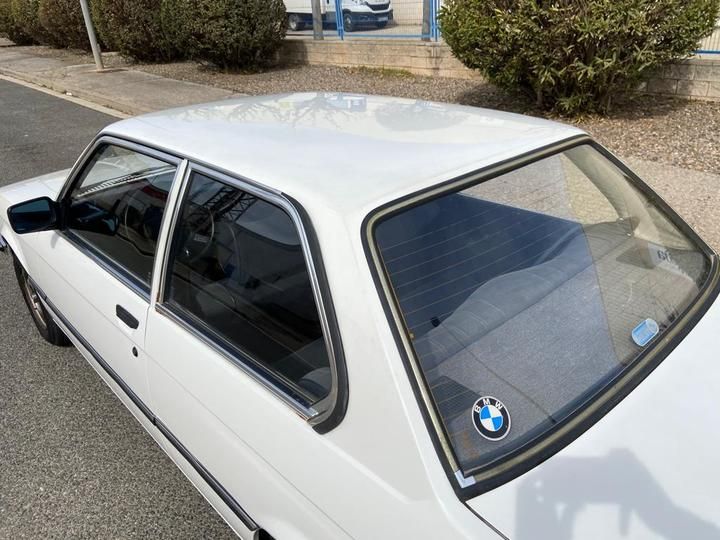 Photo 8 VIN: WBAAG3105B4217052 - BMW E21 318I DE 1981 COUPE 