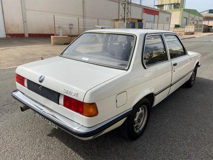 Photo 4 VIN: WBAAG3105B4217052 - BMW E21 318I DE 1981 COUPE 