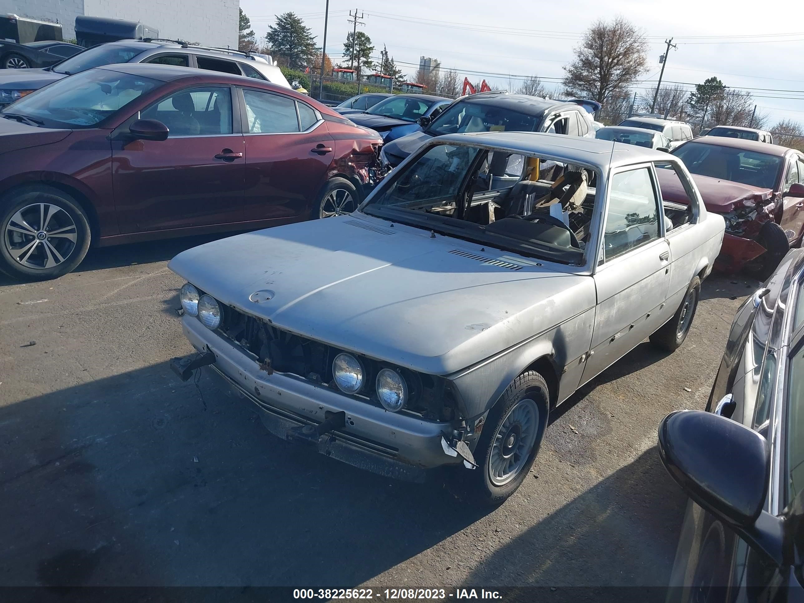 Photo 1 VIN: WBAAG4302D8076164 - BMW 3ER 