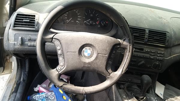 Photo 11 VIN: WBAAL31091FH13201 - BMW 318 