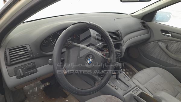 Photo 9 VIN: WBAAL3109WEF91307 - BMW 318I 