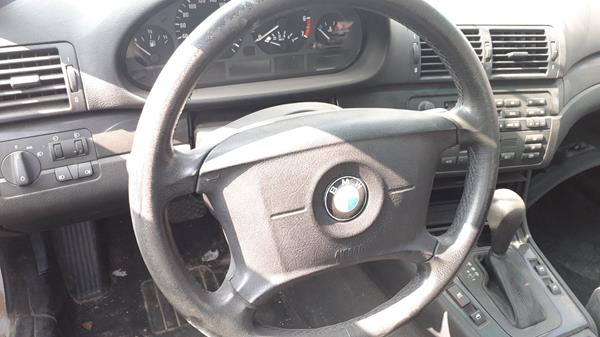 Photo 12 VIN: WBAAM11050JM90231 - BMW 320 