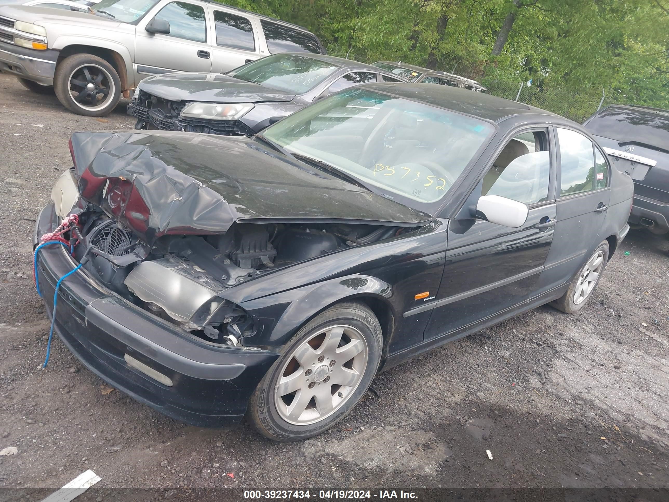 Photo 1 VIN: WBAAM3335XFP57352 - BMW 3ER 