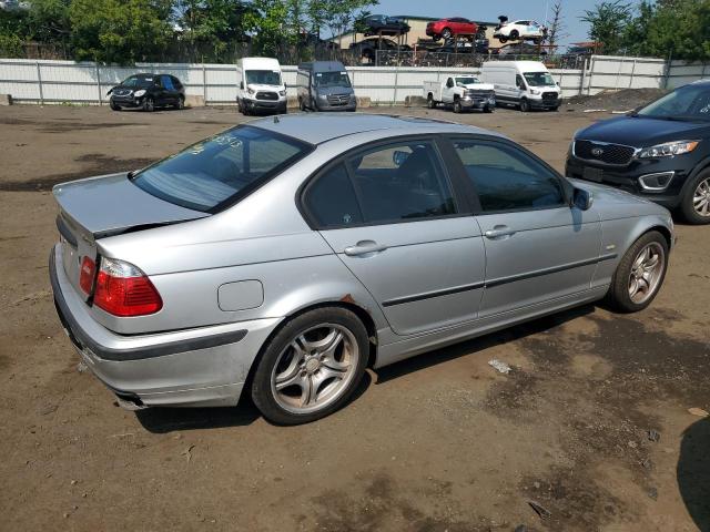 Photo 2 VIN: WBAAM3338XFP60682 - BMW 323 I AUTO 