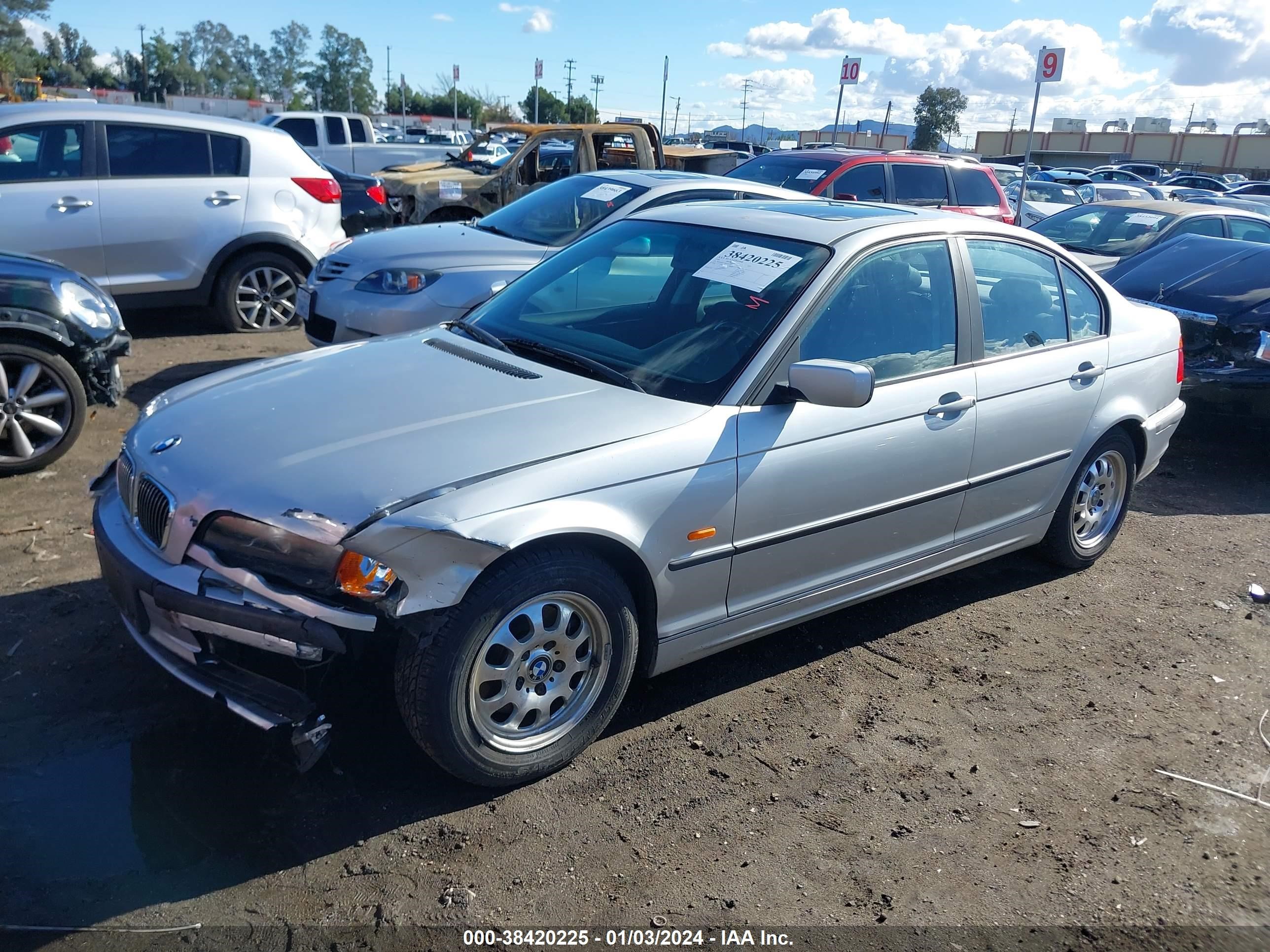 Photo 1 VIN: WBAAM333XXFP50543 - BMW 3ER 