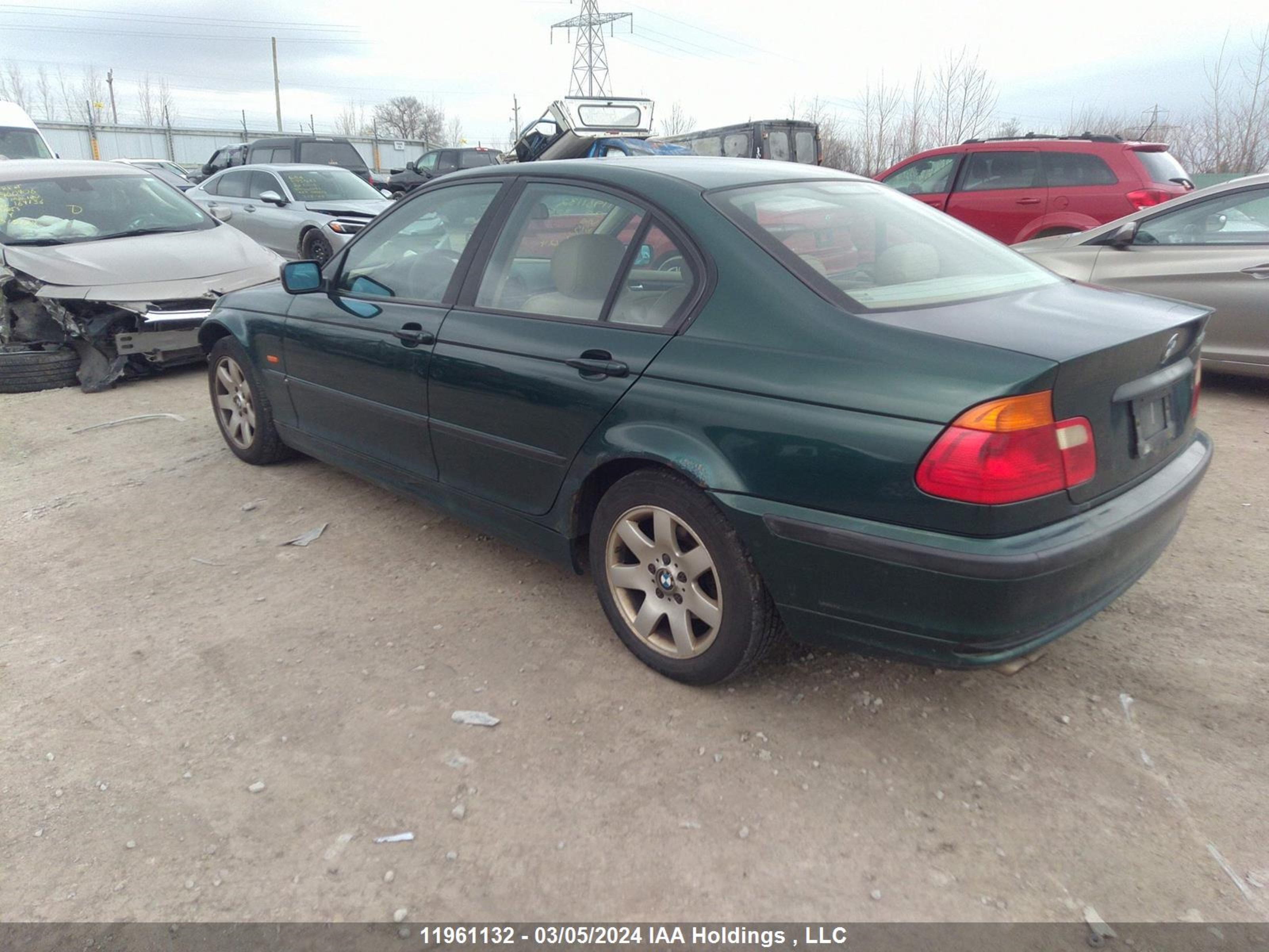 Photo 2 VIN: WBAAM333XYFP65478 - BMW 3ER 