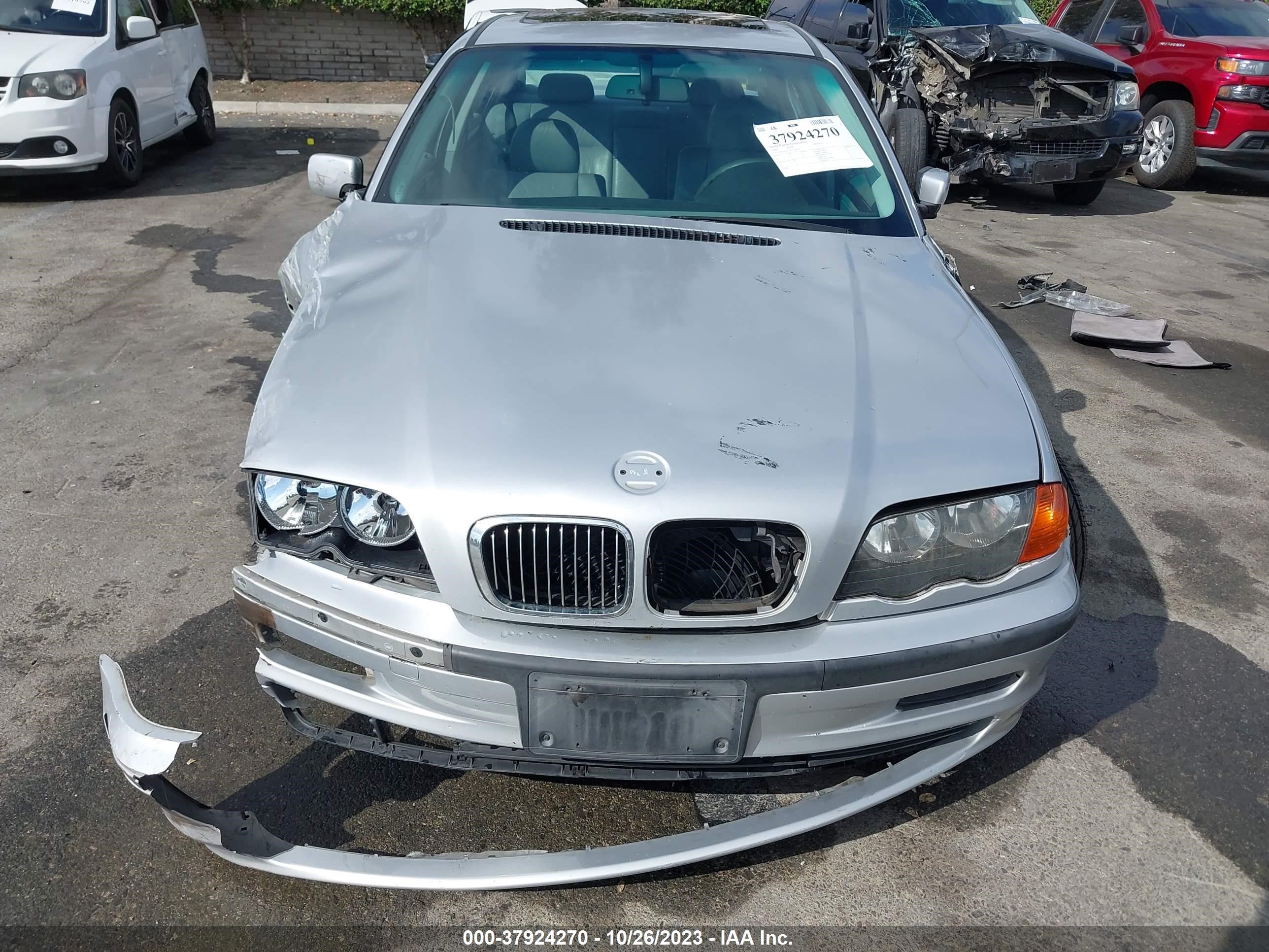 Photo 12 VIN: WBAAM3344YCA94676 - BMW 3ER 