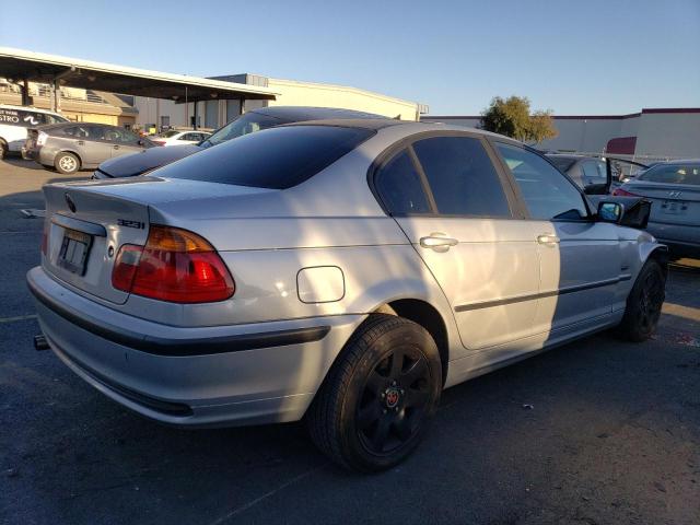 Photo 2 VIN: WBAAM334XYCB23002 - BMW 3 SERIES 