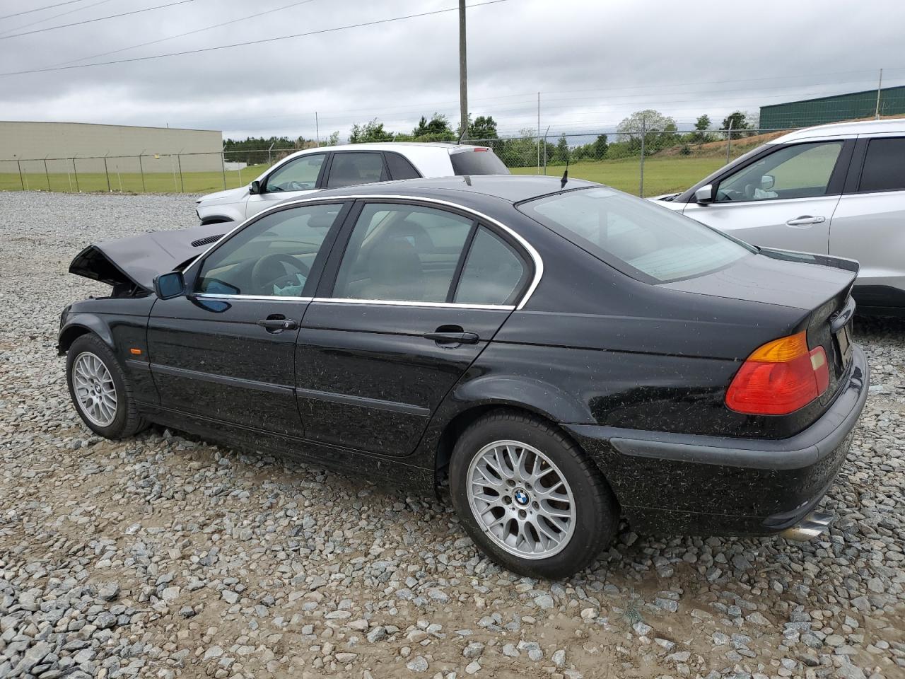 Photo 1 VIN: WBAAM5330YFR16548 - BMW 3ER 