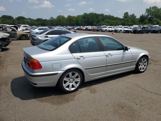 Photo 2 VIN: WBAAM5332XKG07866 - BMW 3 SERIES 