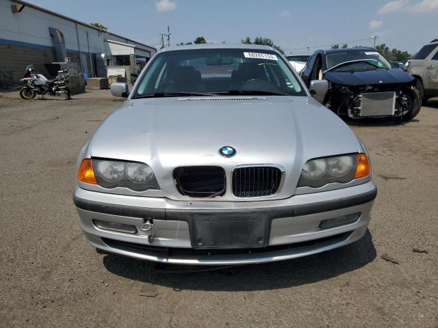 Photo 4 VIN: WBAAM5332XKG07866 - BMW 3 SERIES 