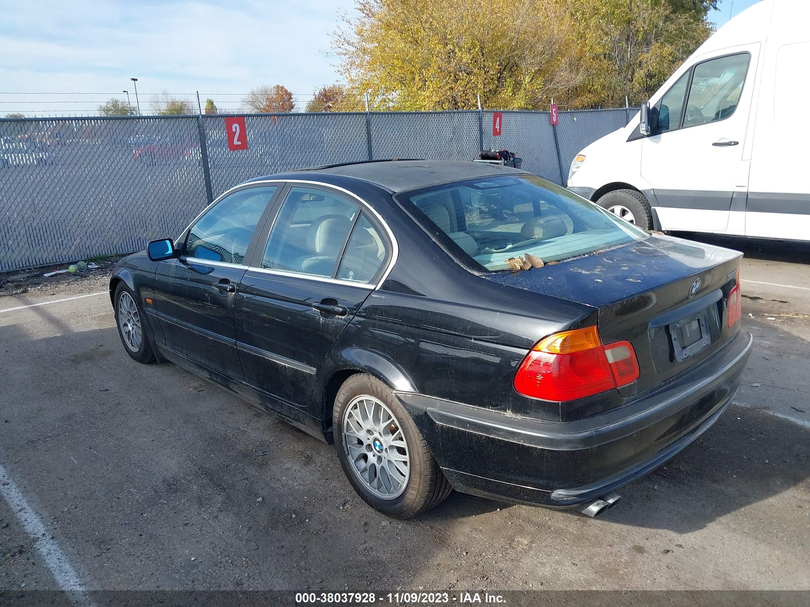 Photo 2 VIN: WBAAM5339XFR05837 - BMW 3ER 