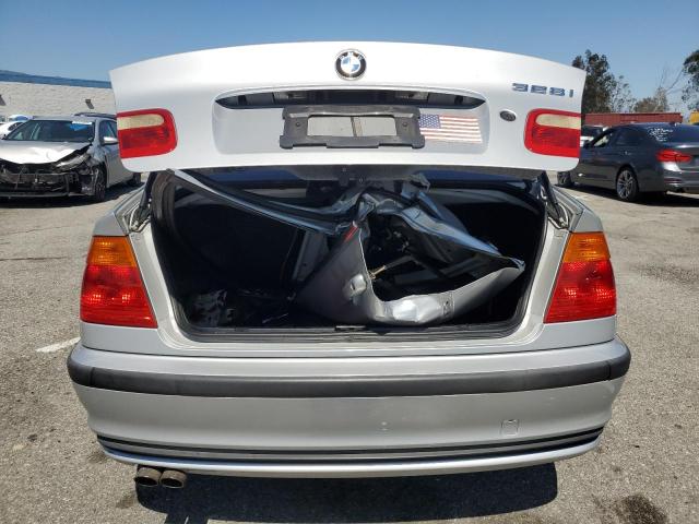 Photo 5 VIN: WBAAM5343YFR18111 - BMW 3 SERIES 