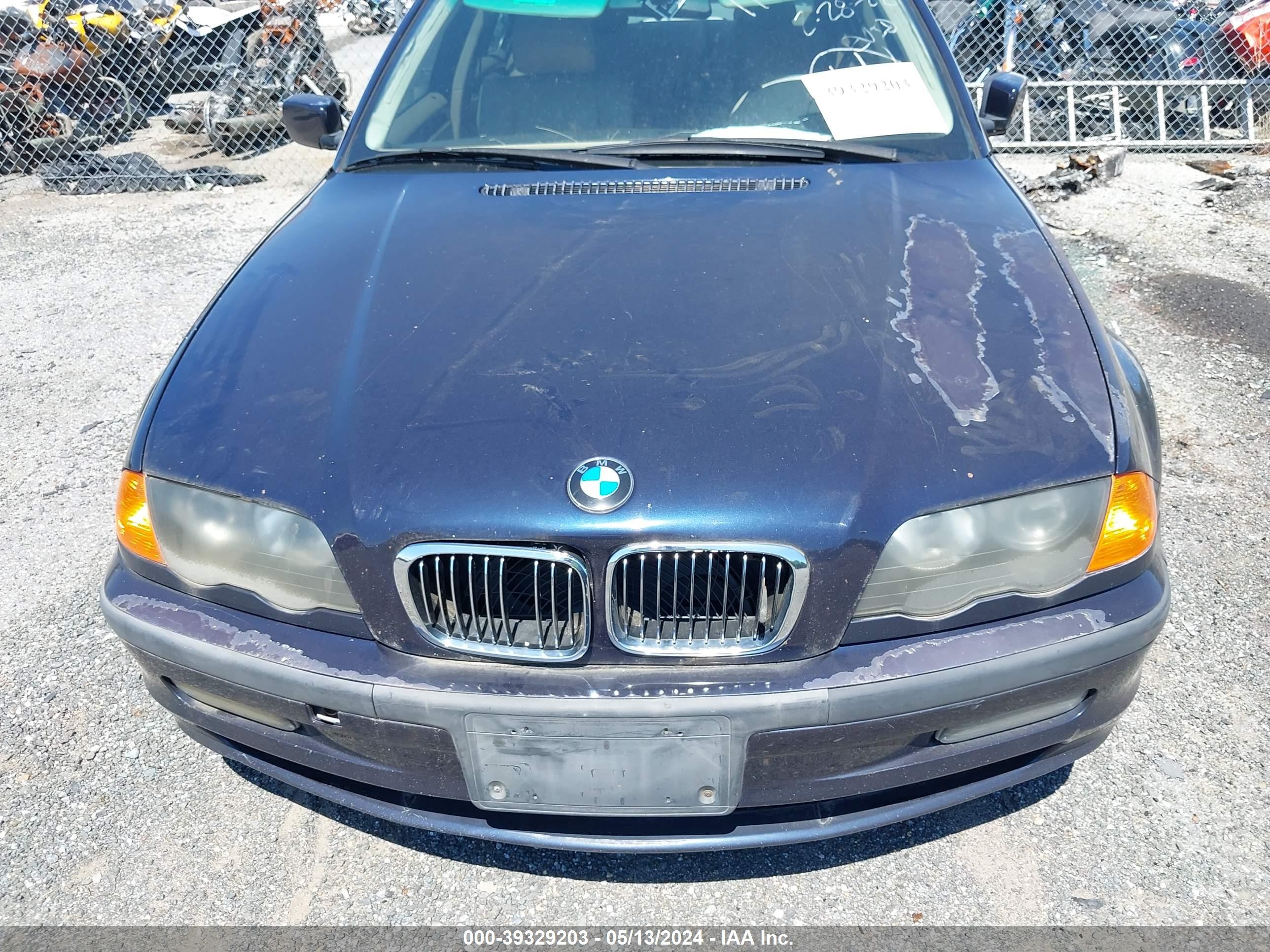 Photo 9 VIN: WBAAM5346YJR61015 - BMW 3ER 