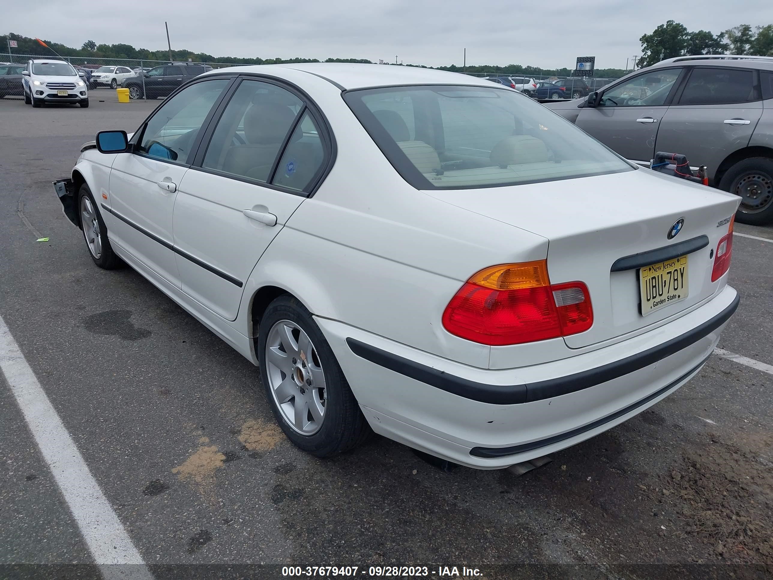 Photo 2 VIN: WBAAV33411FU95553 - BMW 3ER 