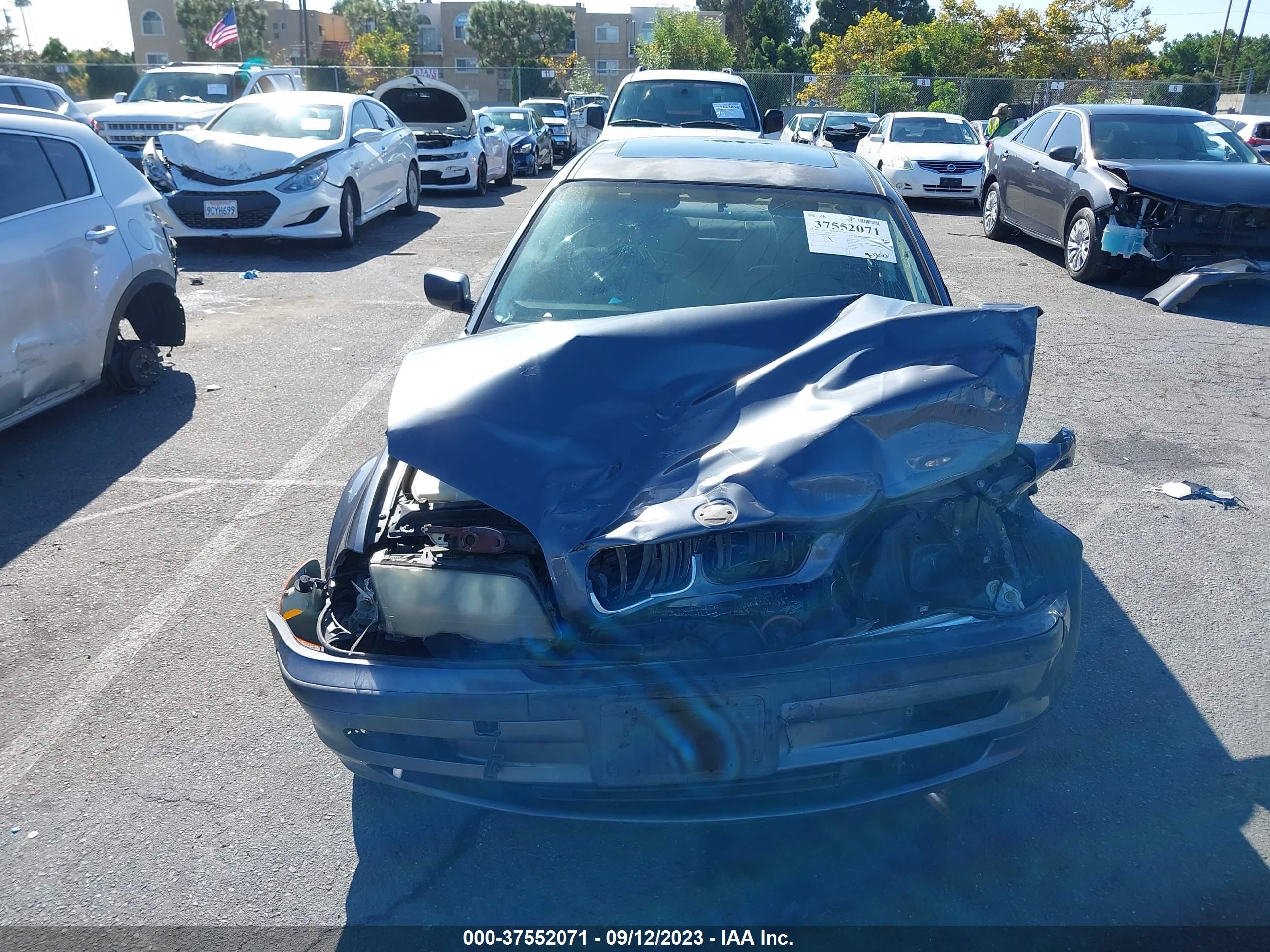 Photo 11 VIN: WBAAV33491EE76886 - BMW 3ER 