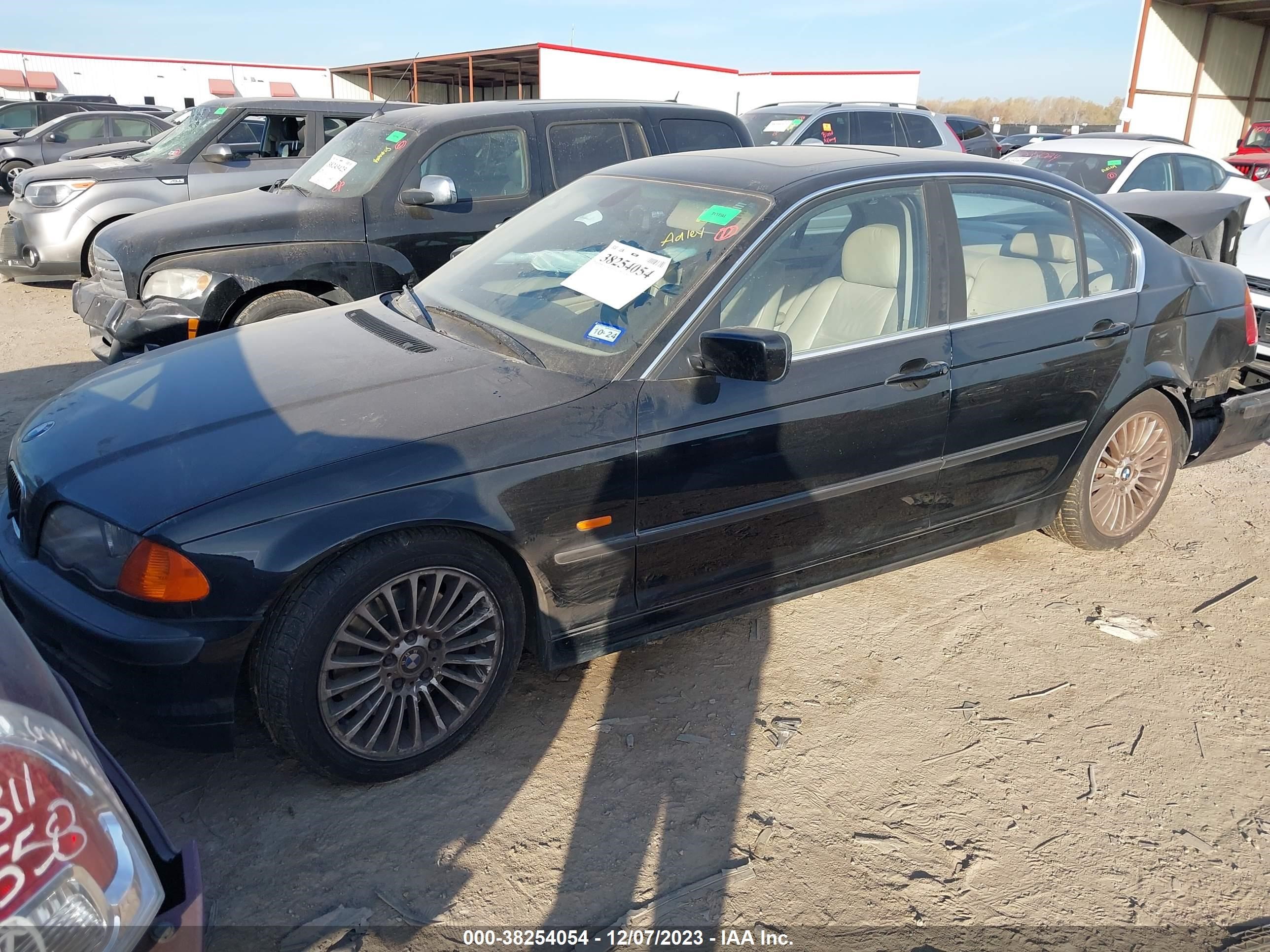 Photo 1 VIN: WBAAV53451FK46670 - BMW 3ER 