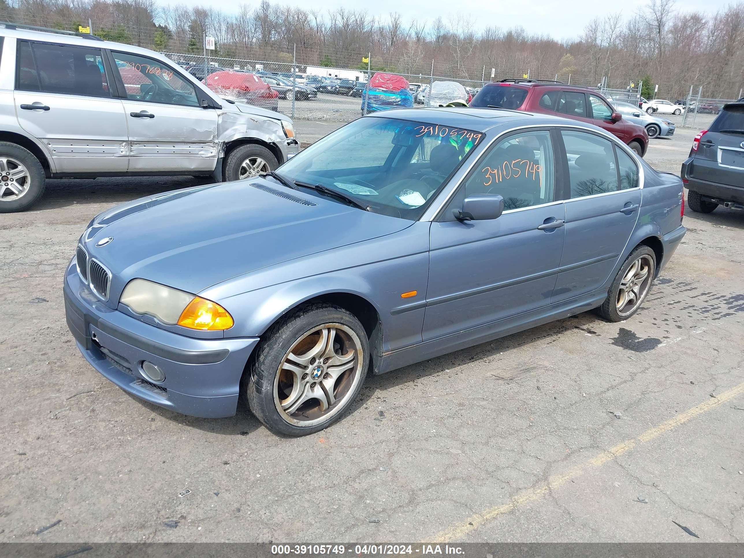 Photo 1 VIN: WBAAV534X1JS95926 - BMW 3ER 