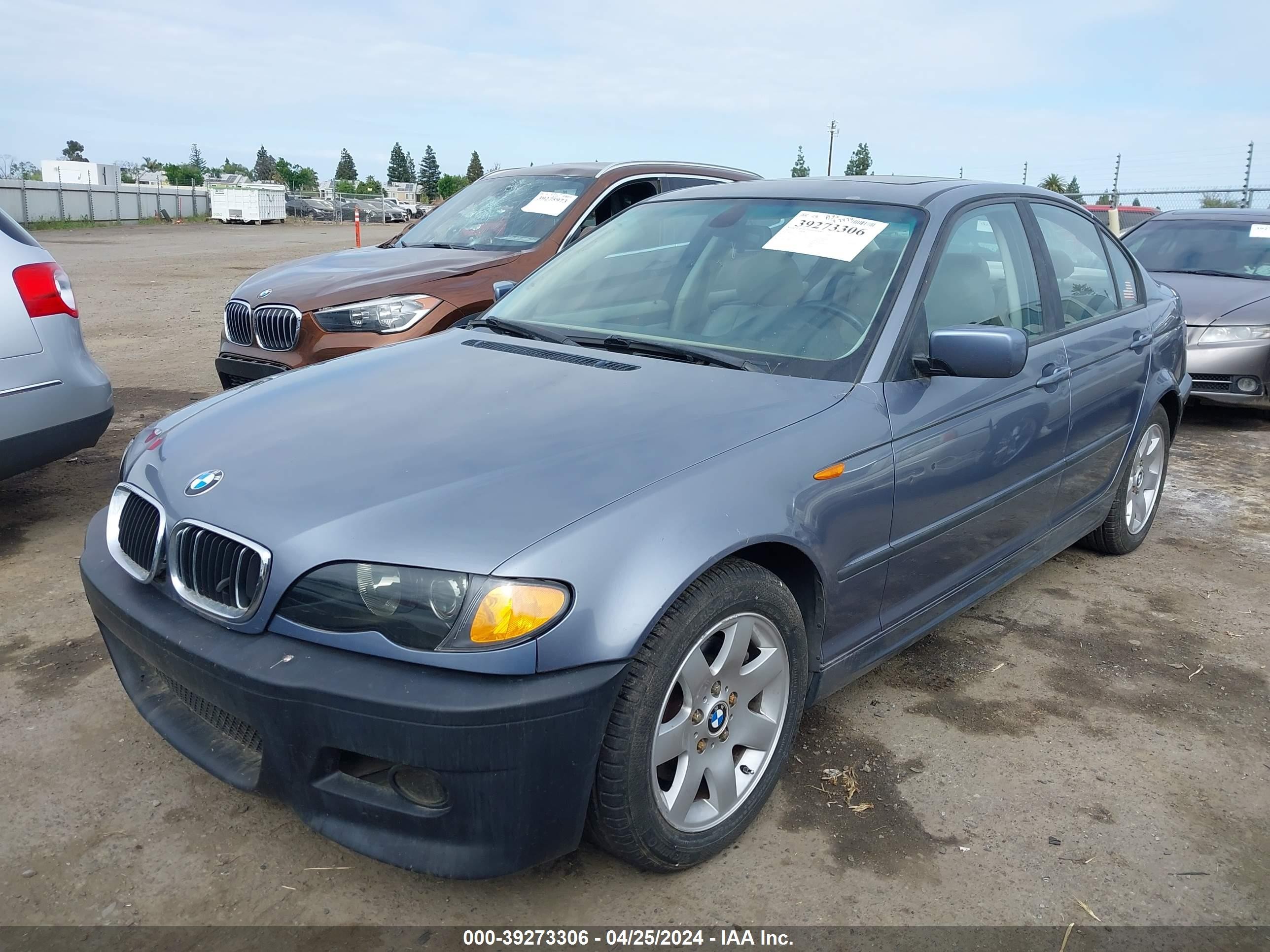 Photo 1 VIN: WBAAZ33413PH33230 - BMW 3ER 