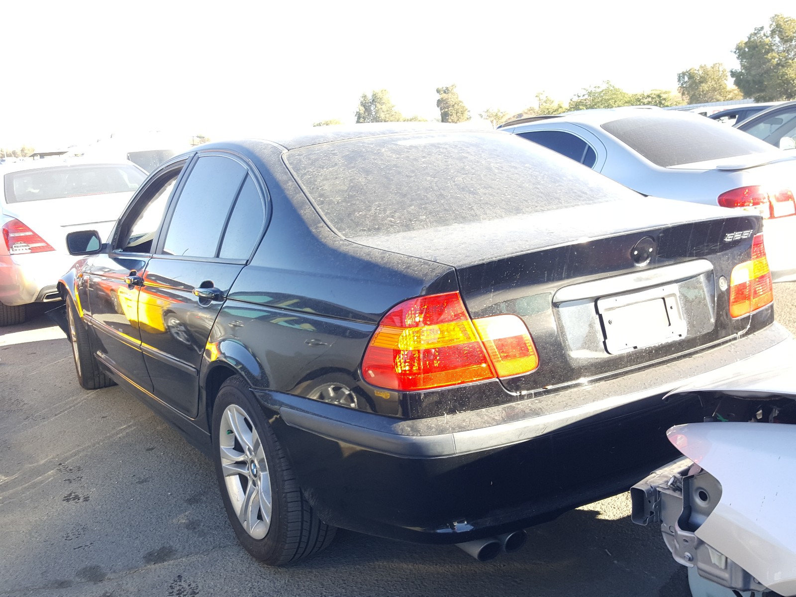 Photo 2 VIN: WBAAZ33424KP90032 - BMW 325 IS SUL 