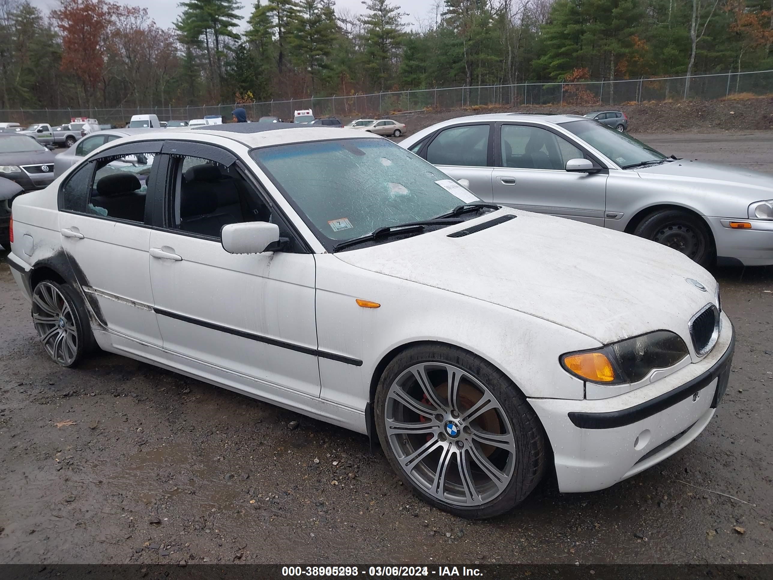 Photo 1 VIN: WBAAZ33464KP87814 - BMW 3ER 