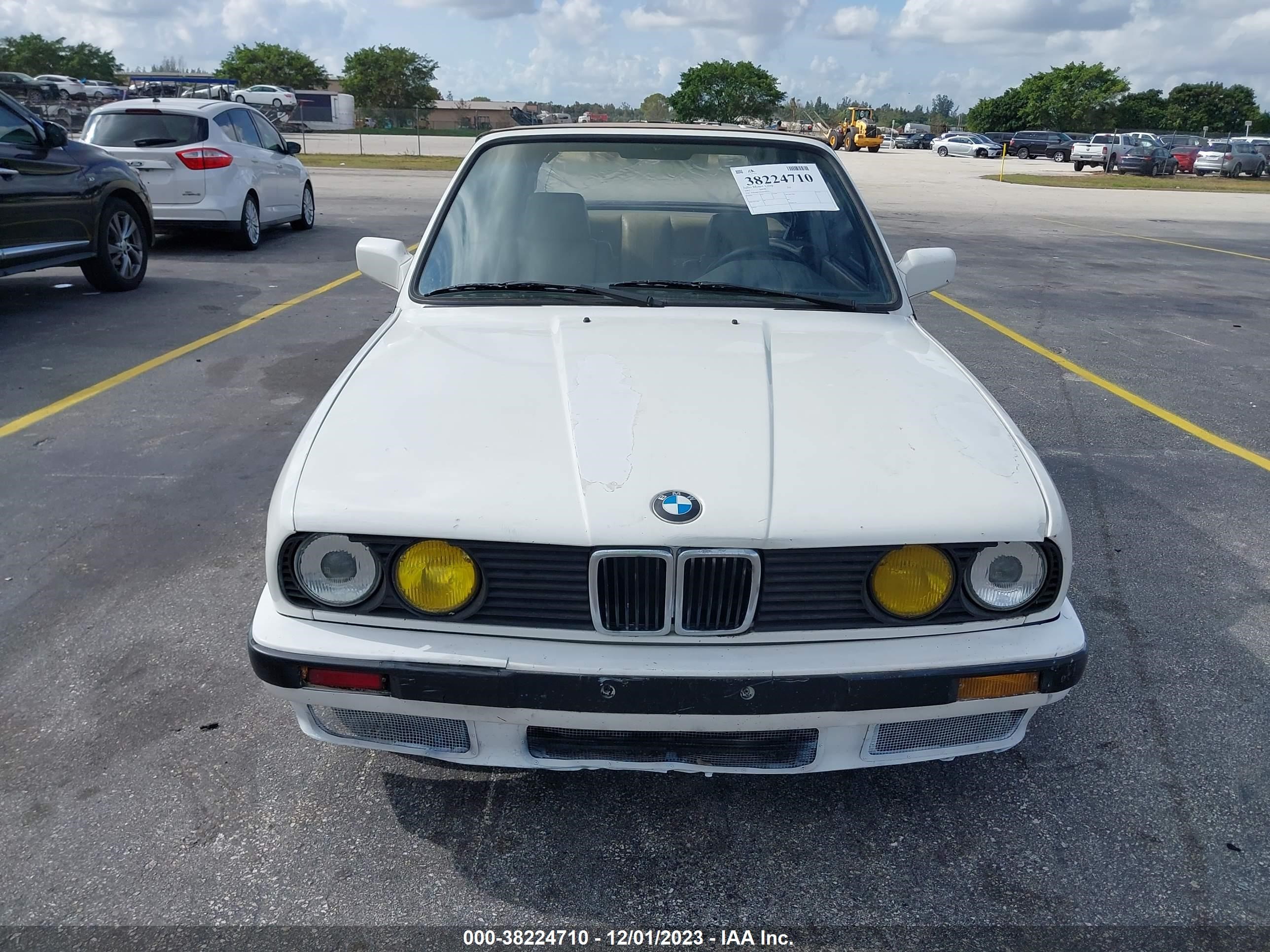 Photo 5 VIN: WBABB1301H1927211 - BMW 3ER 