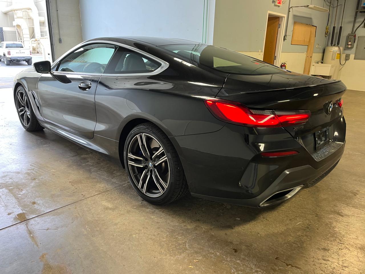 Photo 2 VIN: WBABC4C00LCE17379 - BMW M850XI 