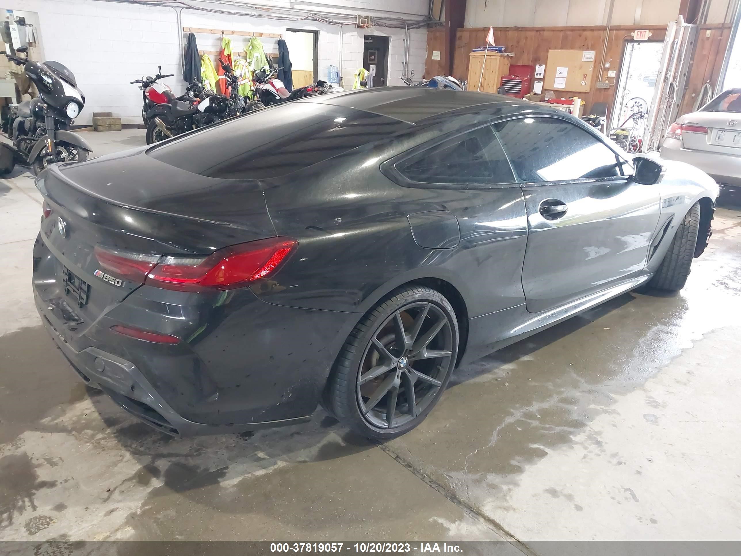 Photo 3 VIN: WBABC4C54KBJ35551 - BMW M850I 