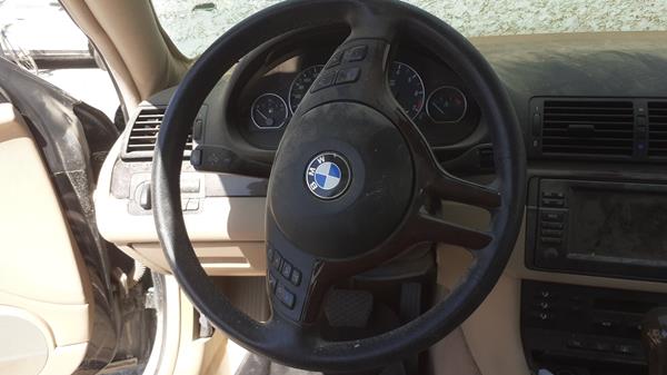 Photo 12 VIN: WBABD51026PK29138 - BMW 320I 