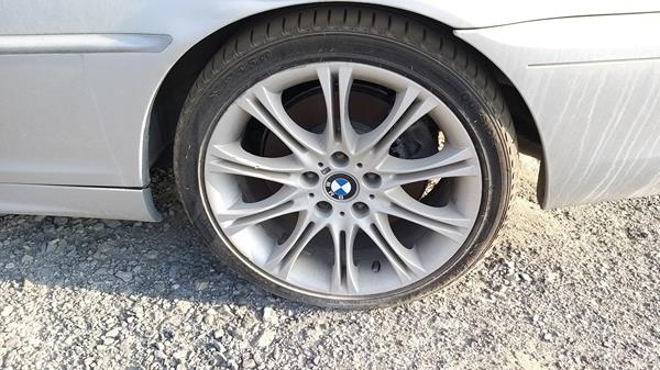 Photo 14 VIN: WBABD51085PK28316 - BMW 330 