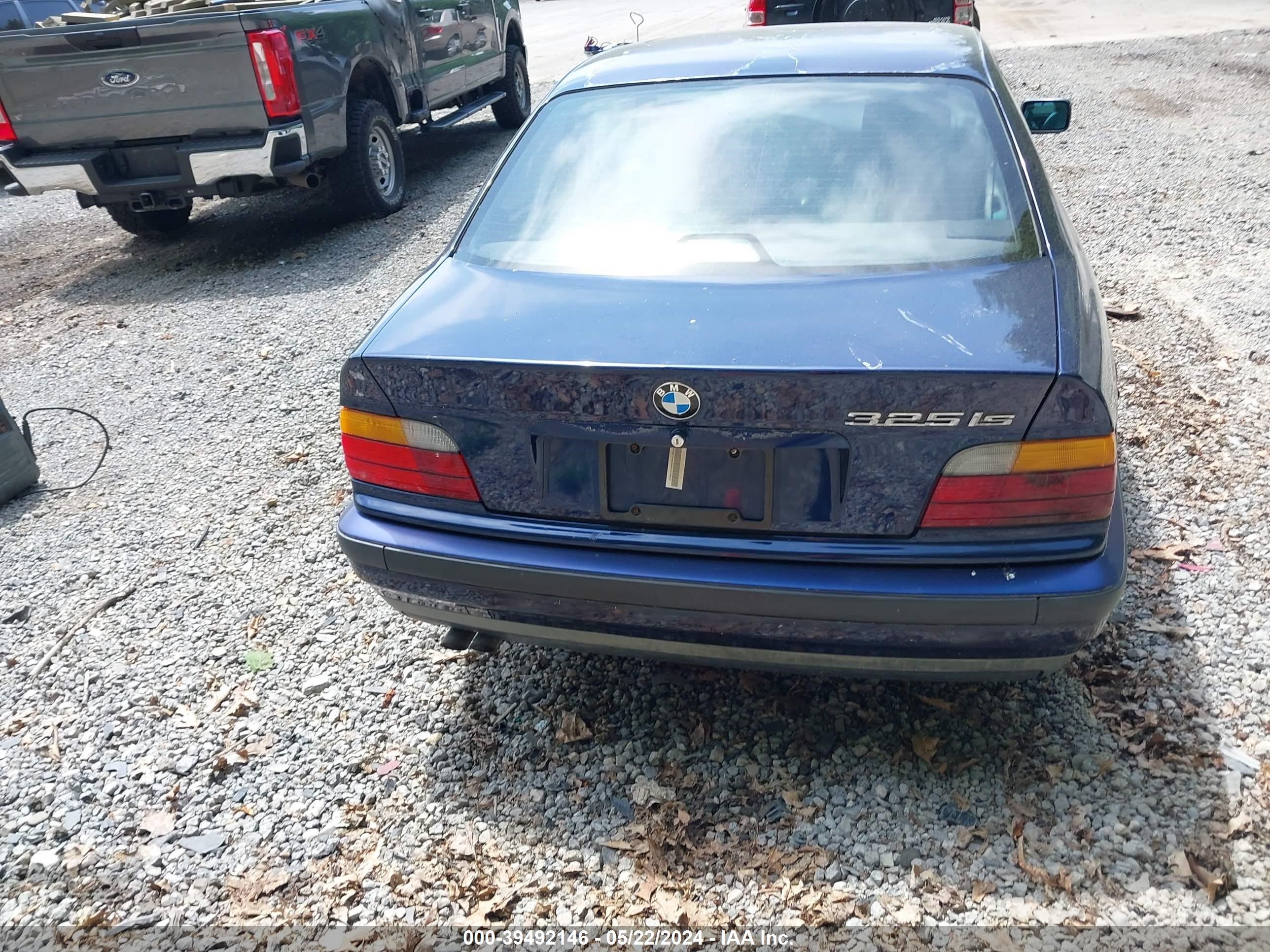 Photo 13 VIN: WBABF3323REF47804 - BMW 3ER 