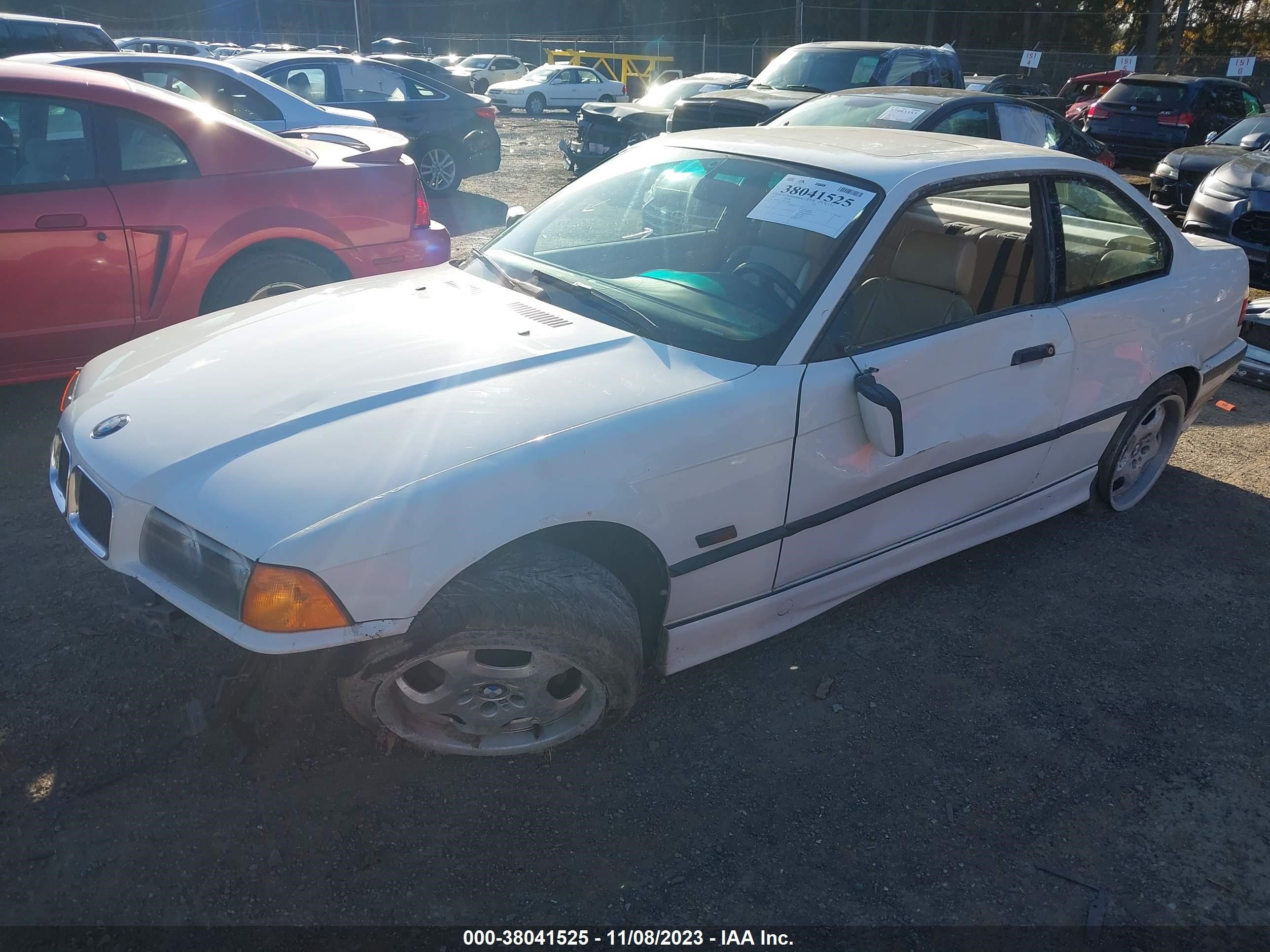 Photo 1 VIN: WBABF3324SEF49633 - BMW 3ER 