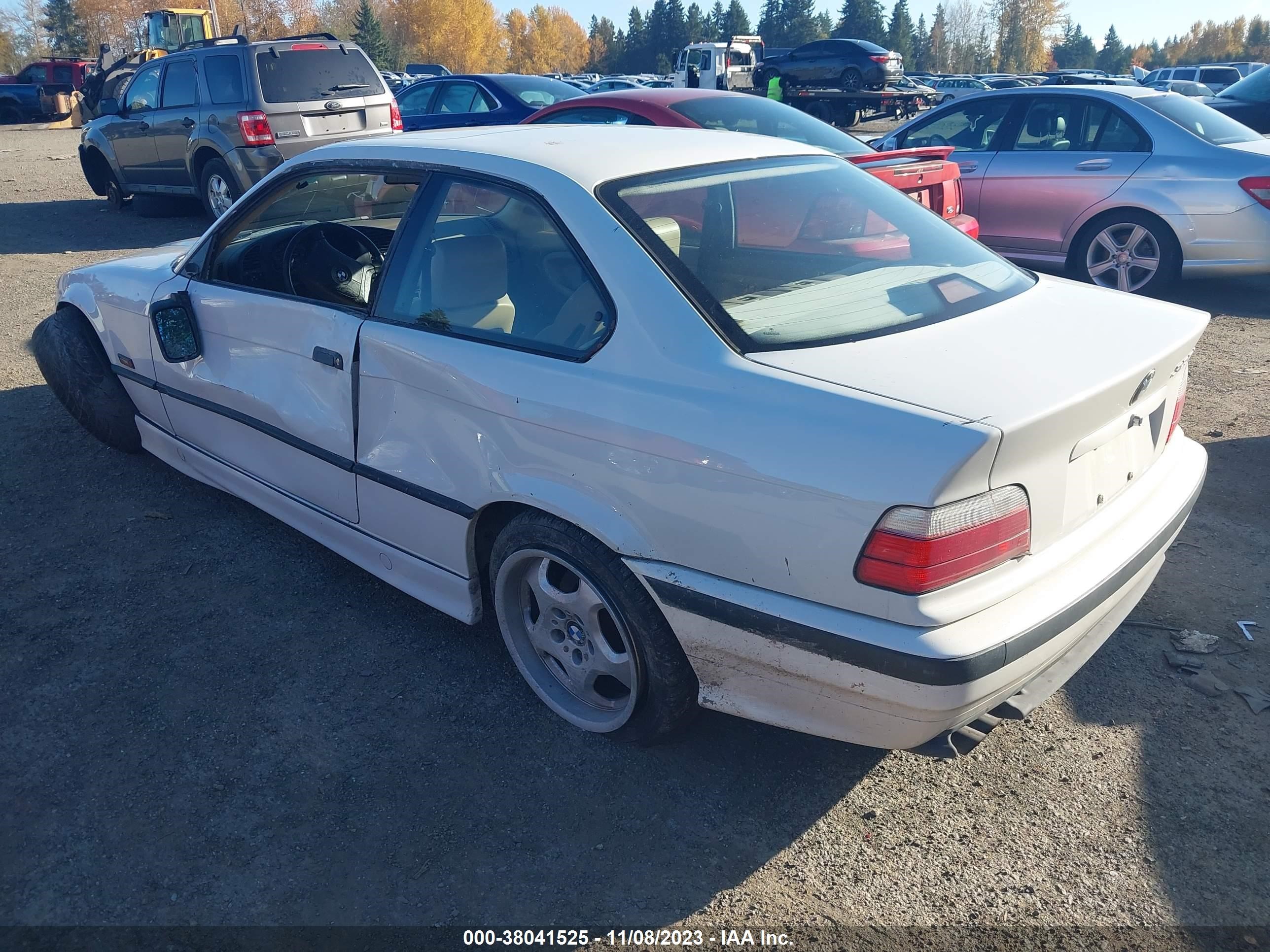 Photo 2 VIN: WBABF3324SEF49633 - BMW 3ER 