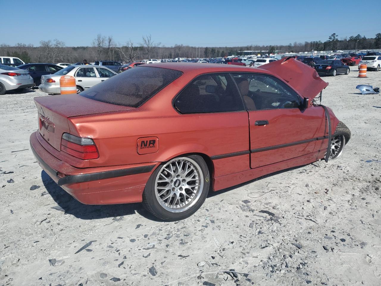 Photo 2 VIN: WBABF8339XEH64583 - BMW 3ER 