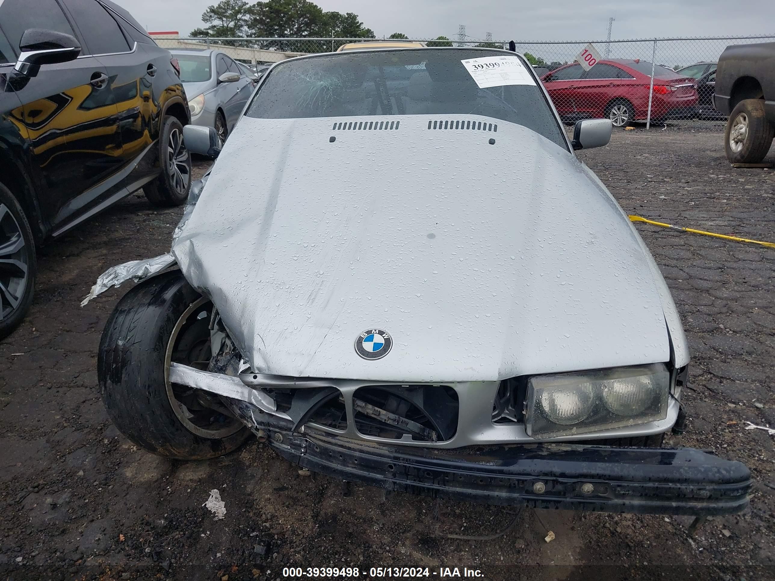 Photo 11 VIN: WBABJ7321WEA15873 - BMW 3ER 