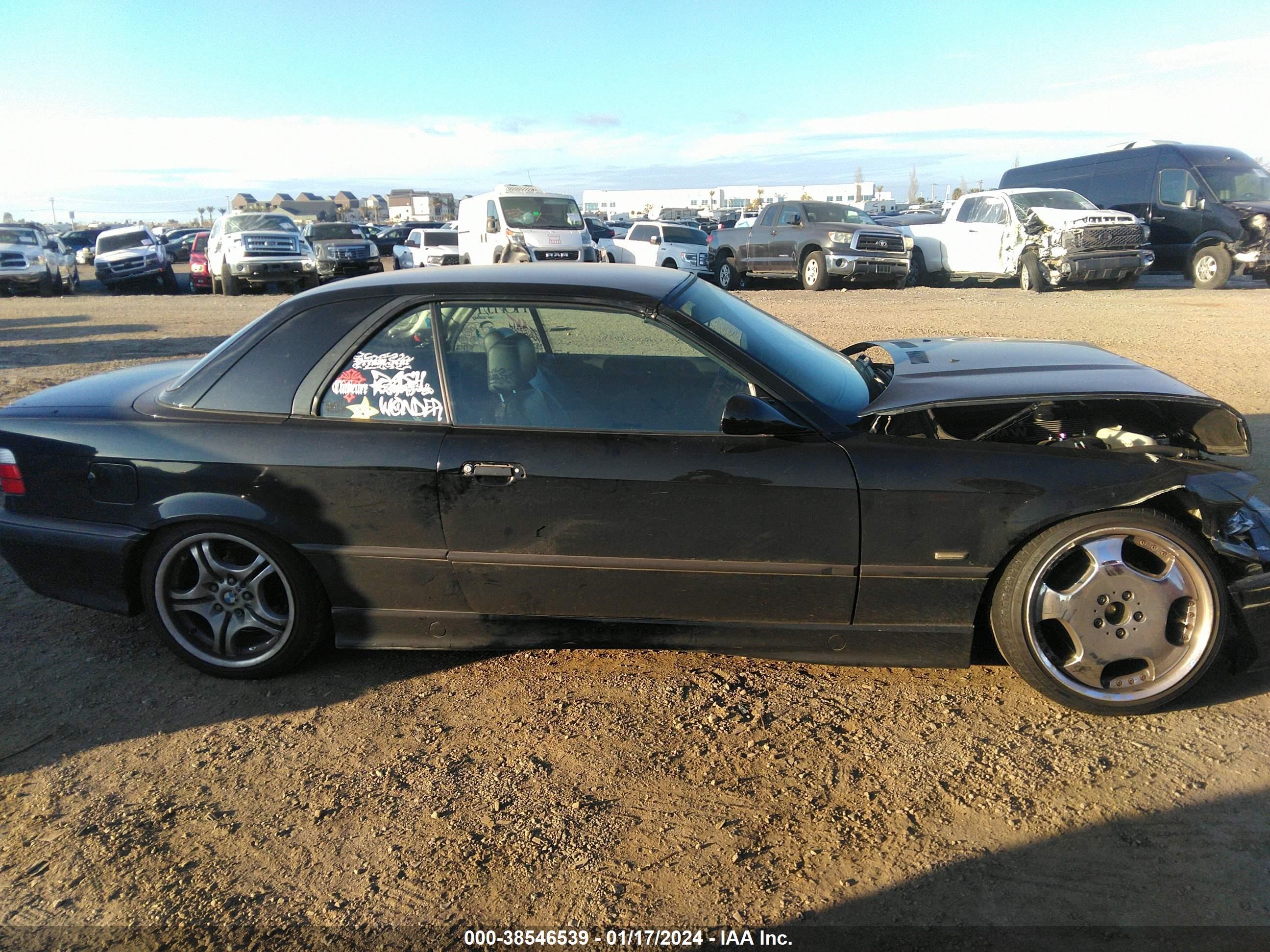 Photo 12 VIN: WBABK7327VET64187 - BMW 3ER 