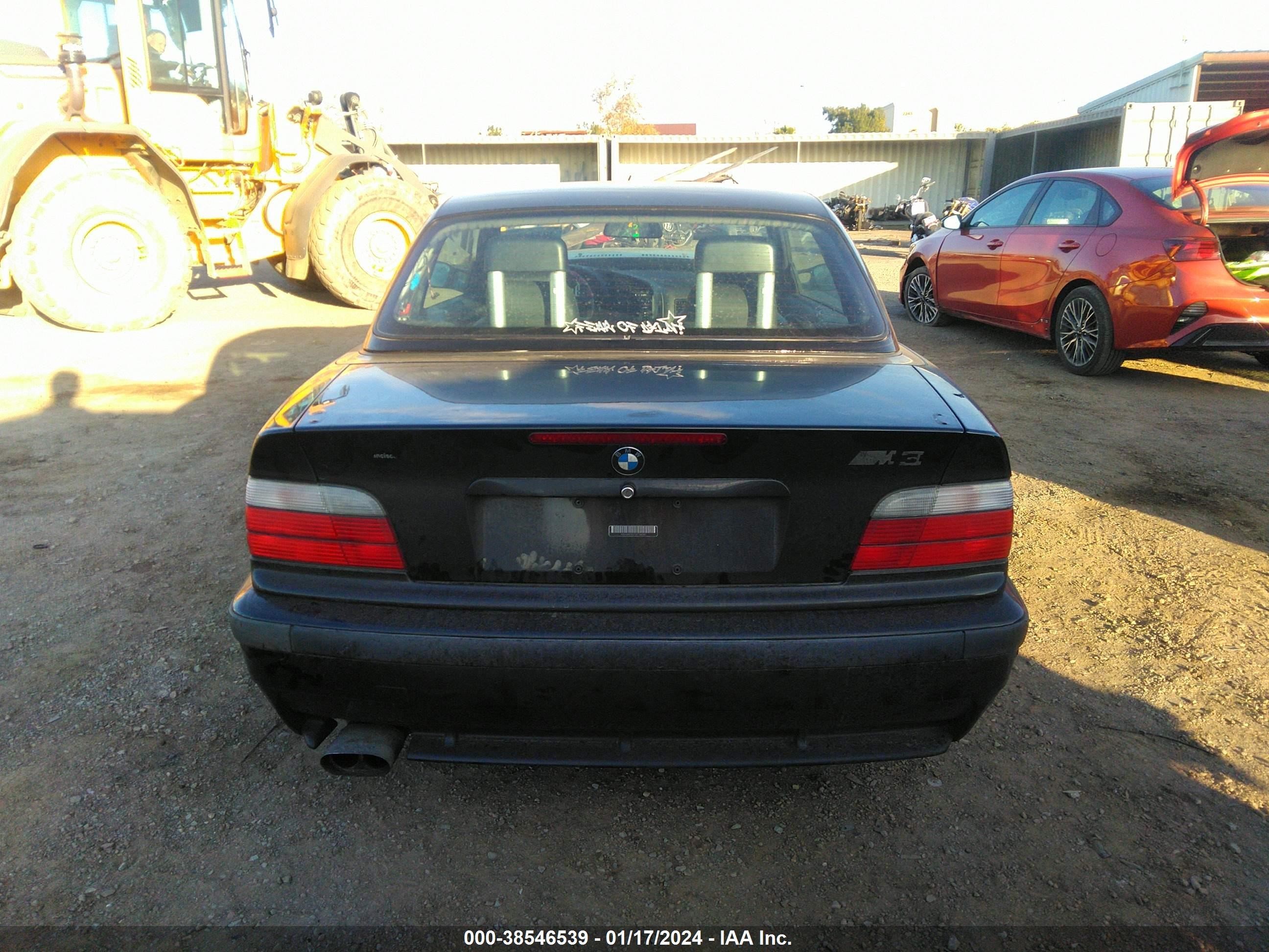 Photo 15 VIN: WBABK7327VET64187 - BMW 3ER 