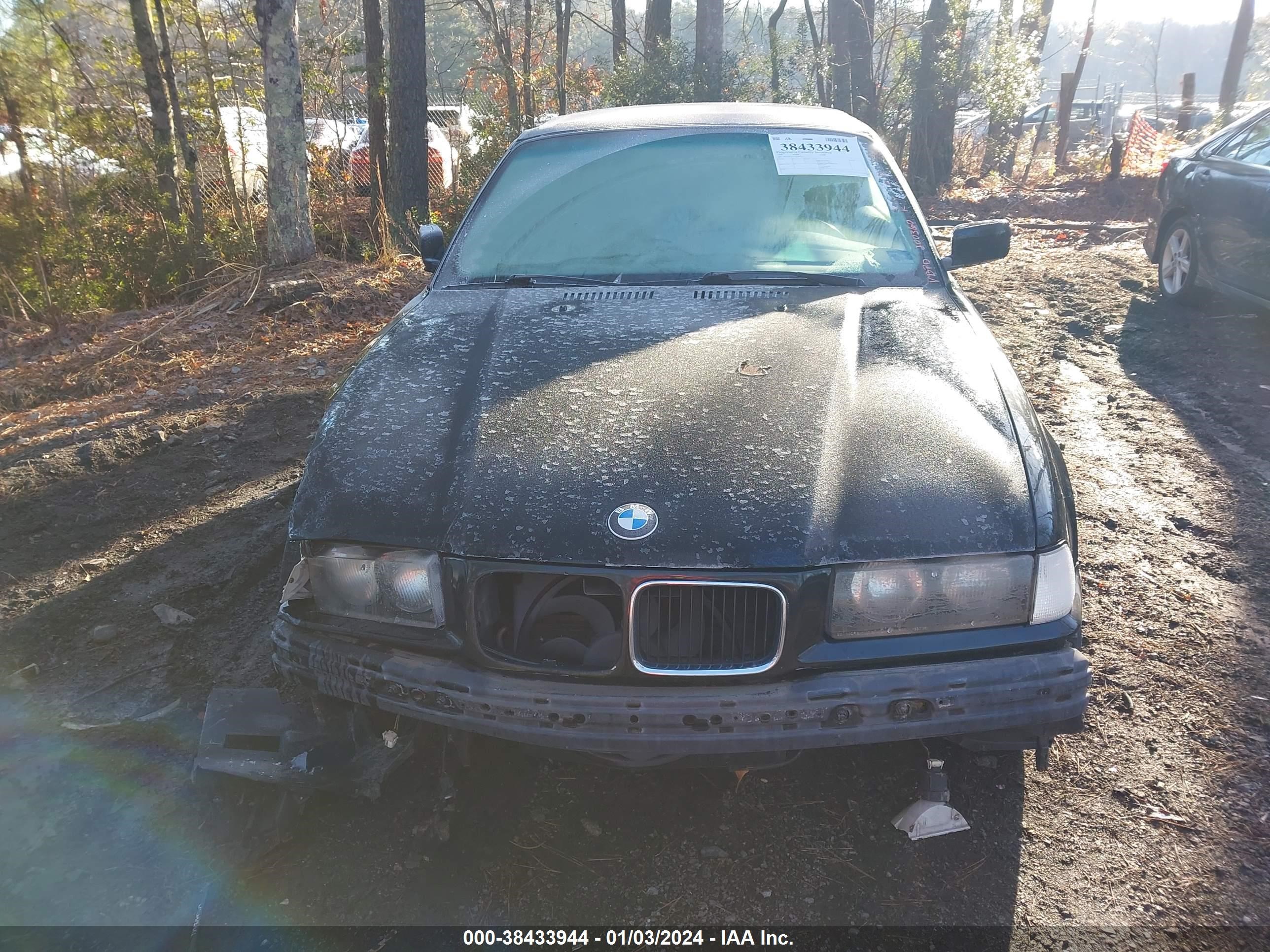 Photo 11 VIN: WBABK7337XET67523 - BMW 3ER 