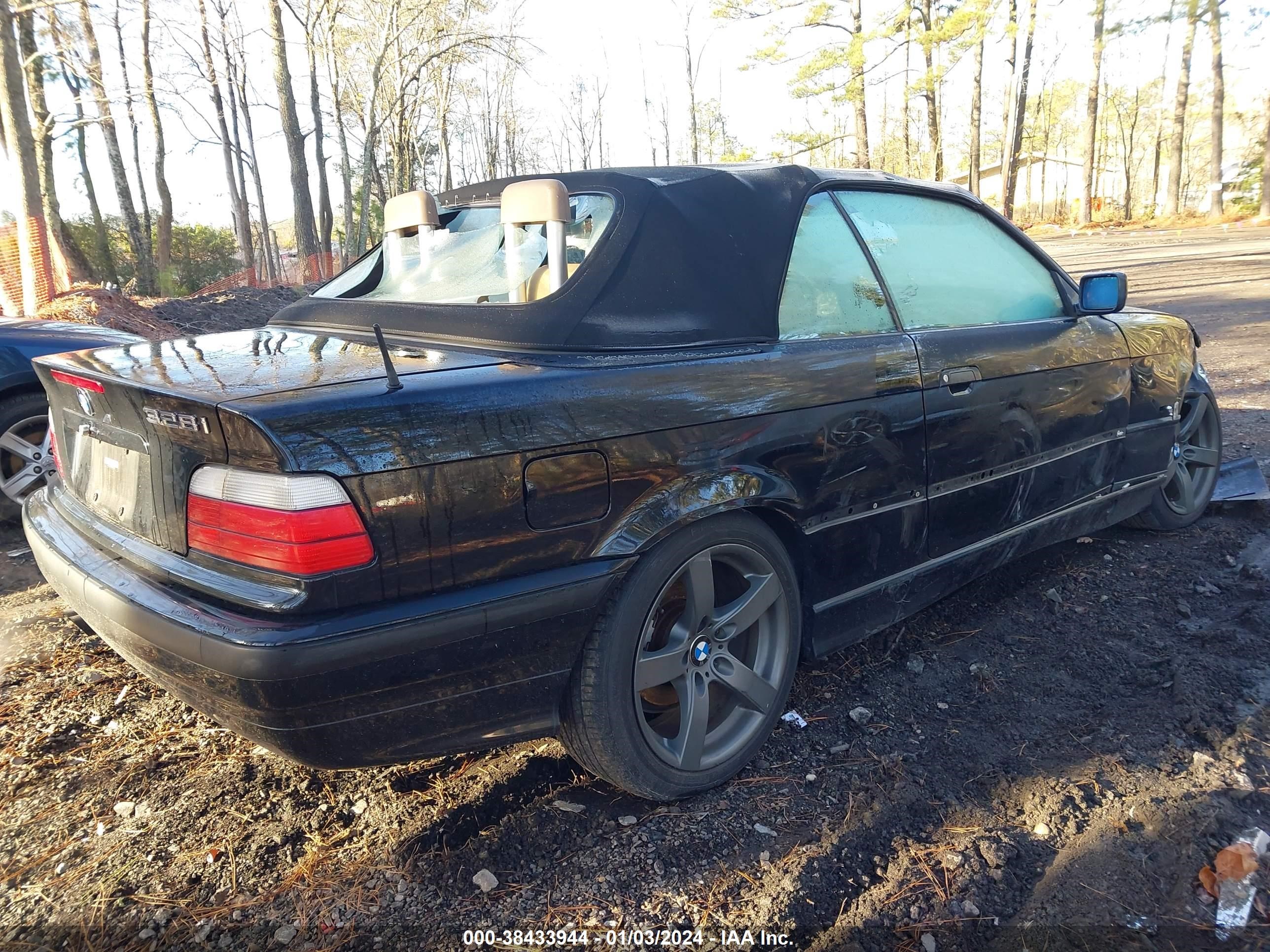 Photo 3 VIN: WBABK7337XET67523 - BMW 3ER 