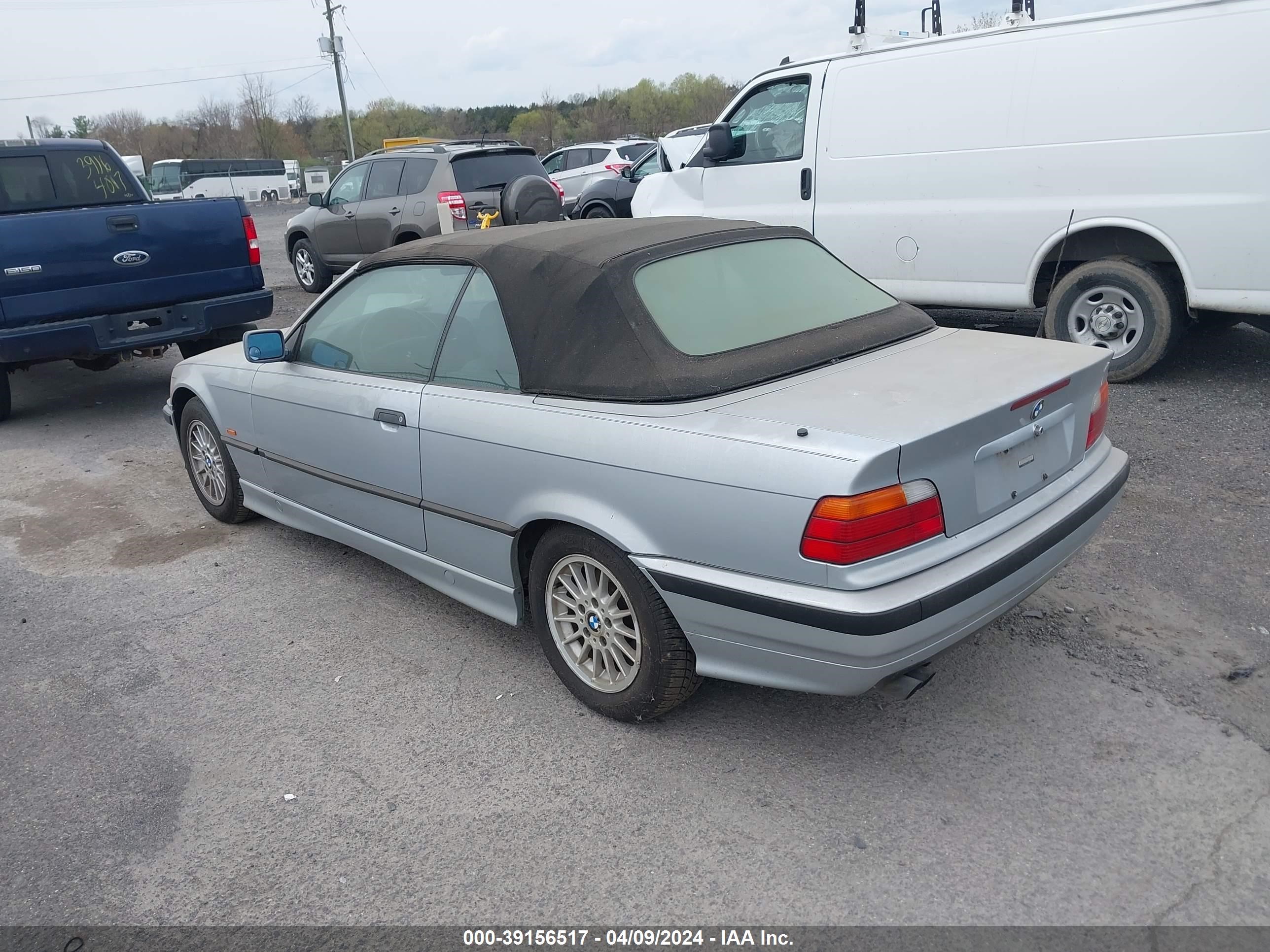 Photo 2 VIN: WBABK8321WEY87941 - BMW 3ER 