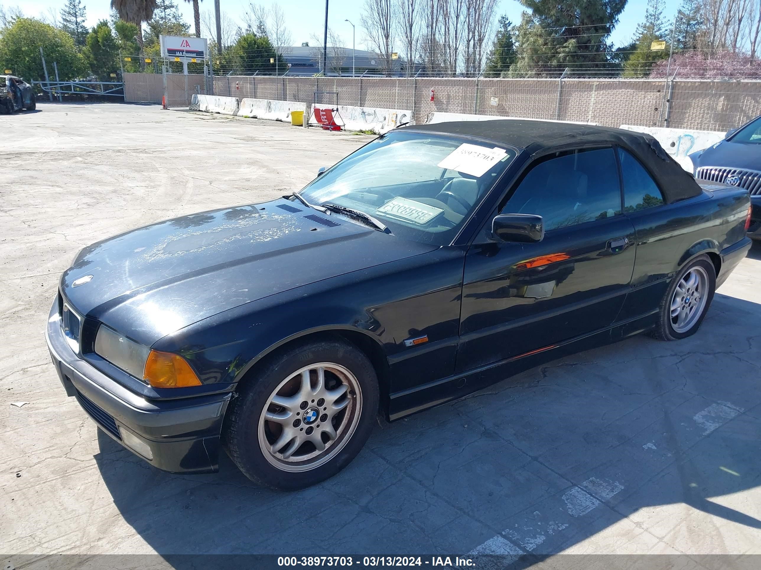 Photo 1 VIN: WBABK8324TET90314 - BMW 3ER 