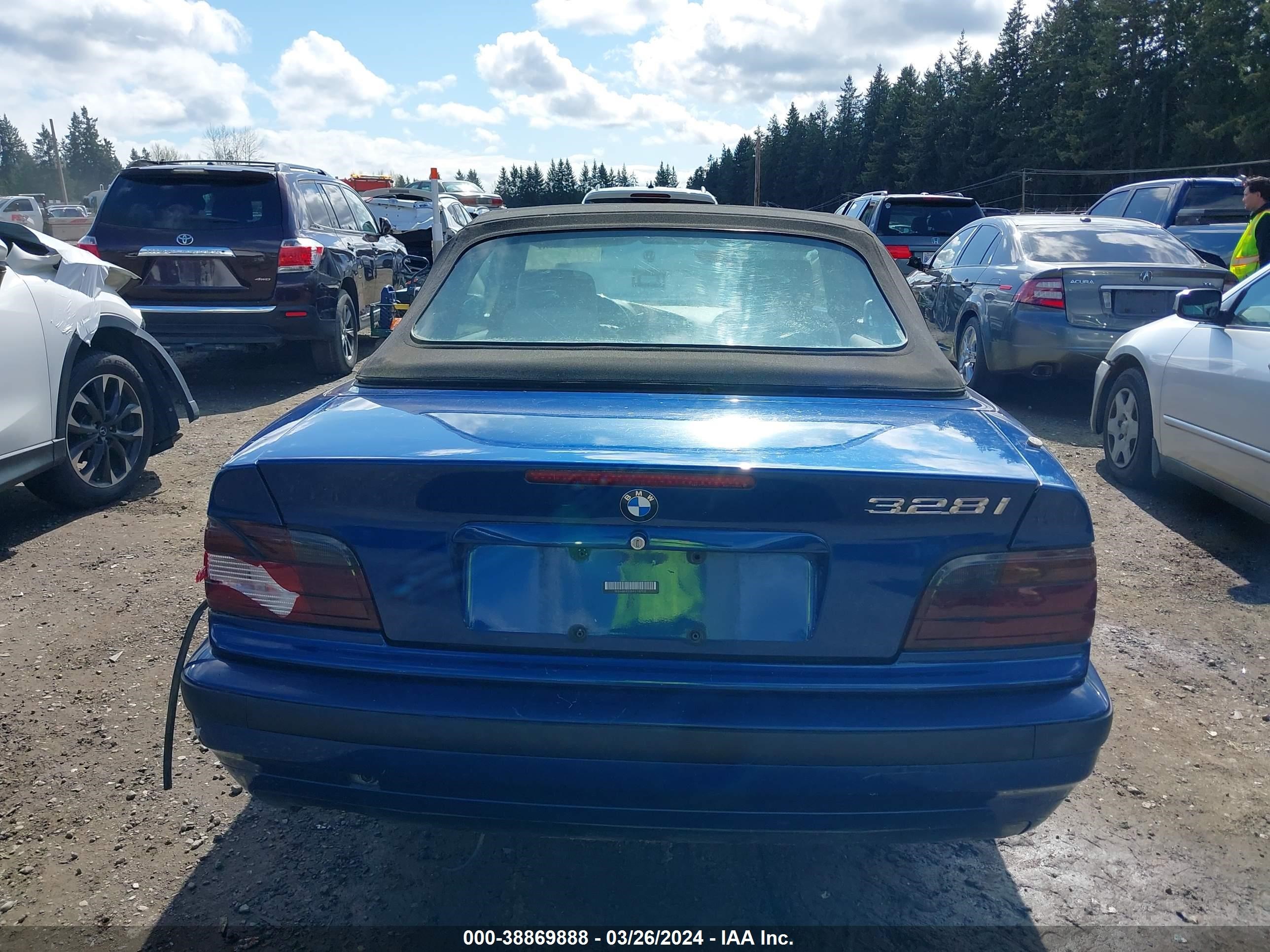 Photo 14 VIN: WBABK8328WEY87922 - BMW 3ER 