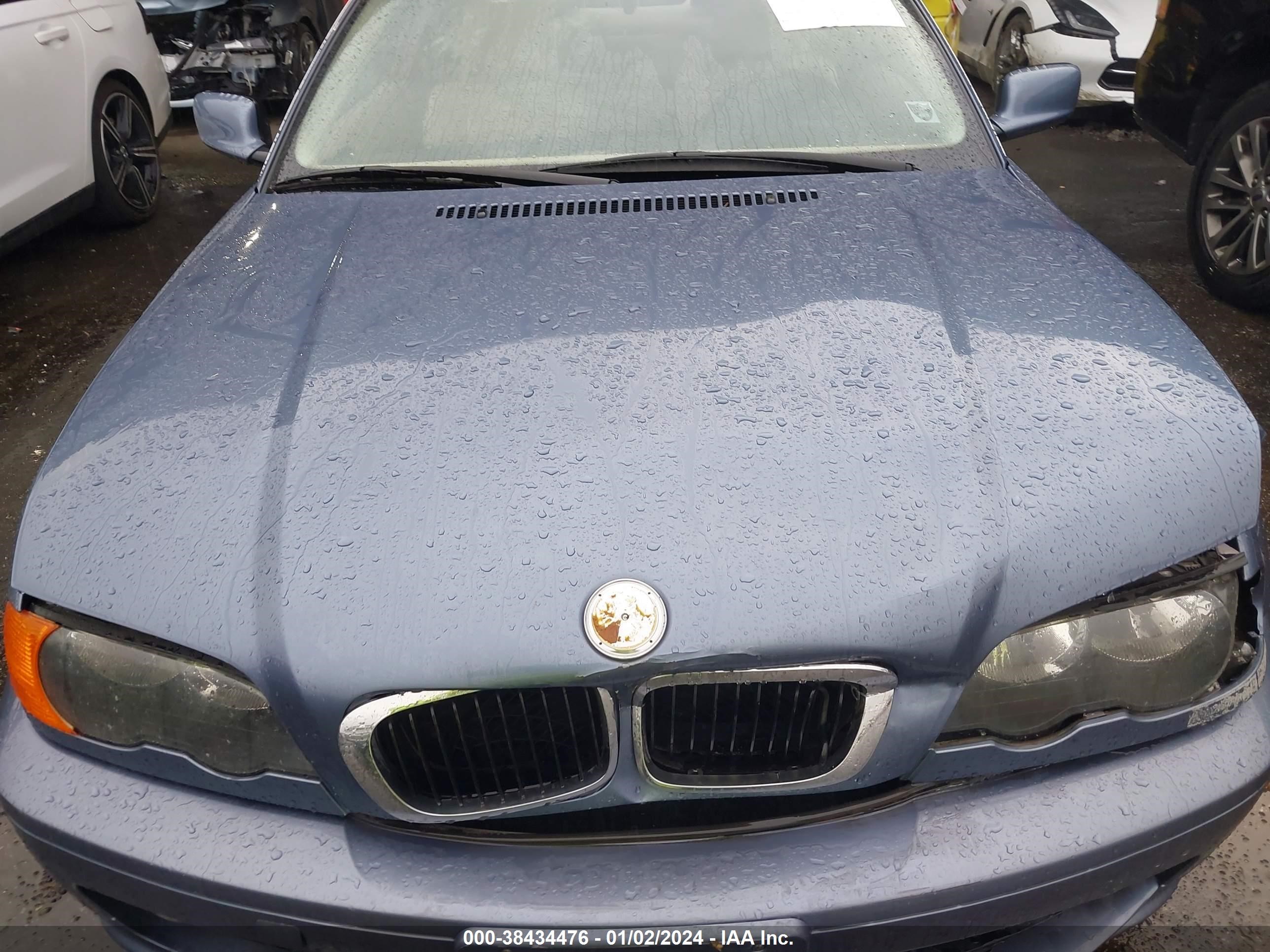 Photo 9 VIN: WBABM3344YJN88114 - BMW 3ER 