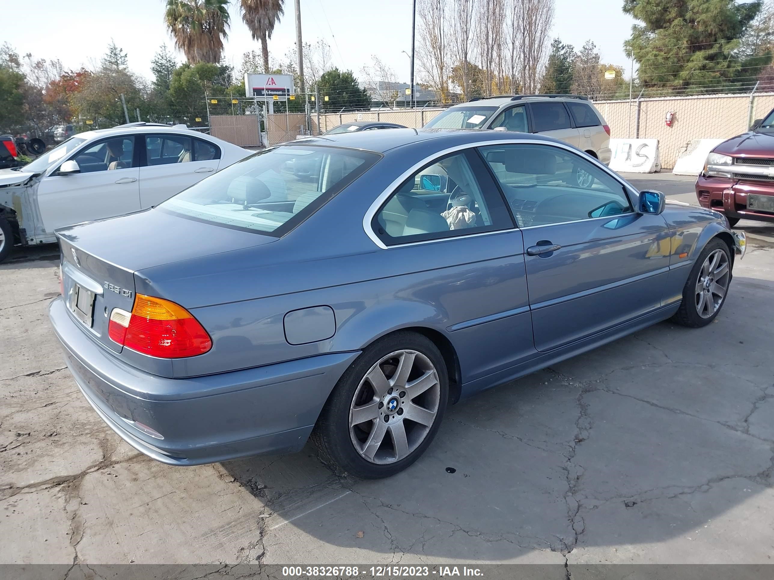 Photo 3 VIN: WBABN33401JW47775 - BMW 3ER 